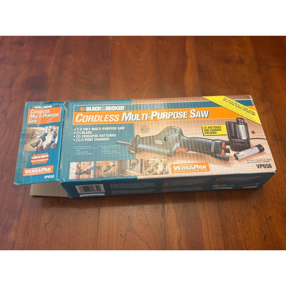 New Vintage Black & Decker VersaPak VP650 7.2V Cordless Multi-Purpose Saw Kit
